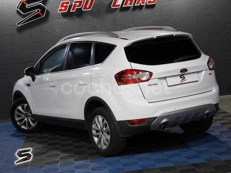 Usado Ford Kuga Titanium 140 CV (102 kW) 2010 Blanco SUV