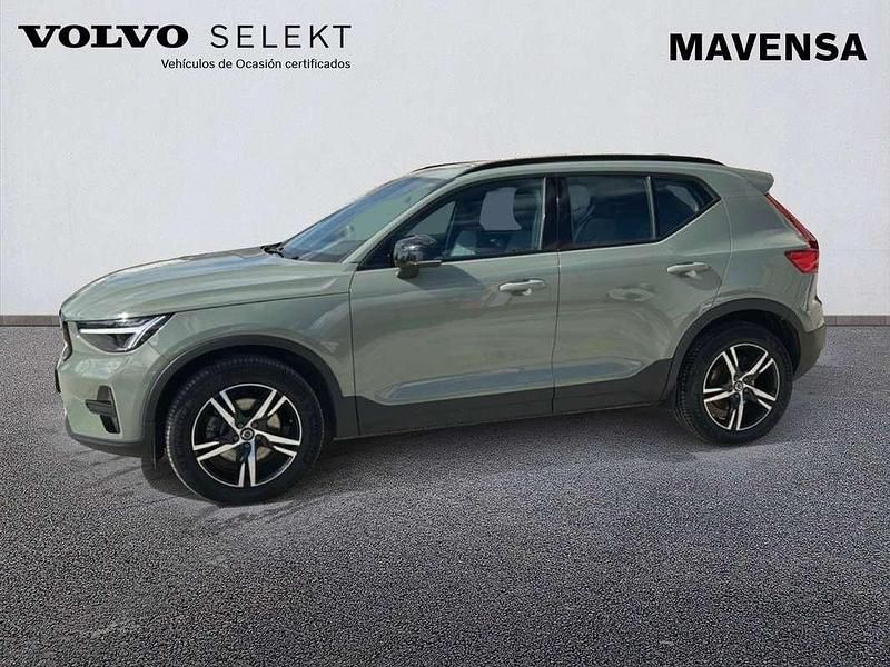 Usado Volvo XC40 Plus 163 CV (119 kW) 2025 Verde SUV