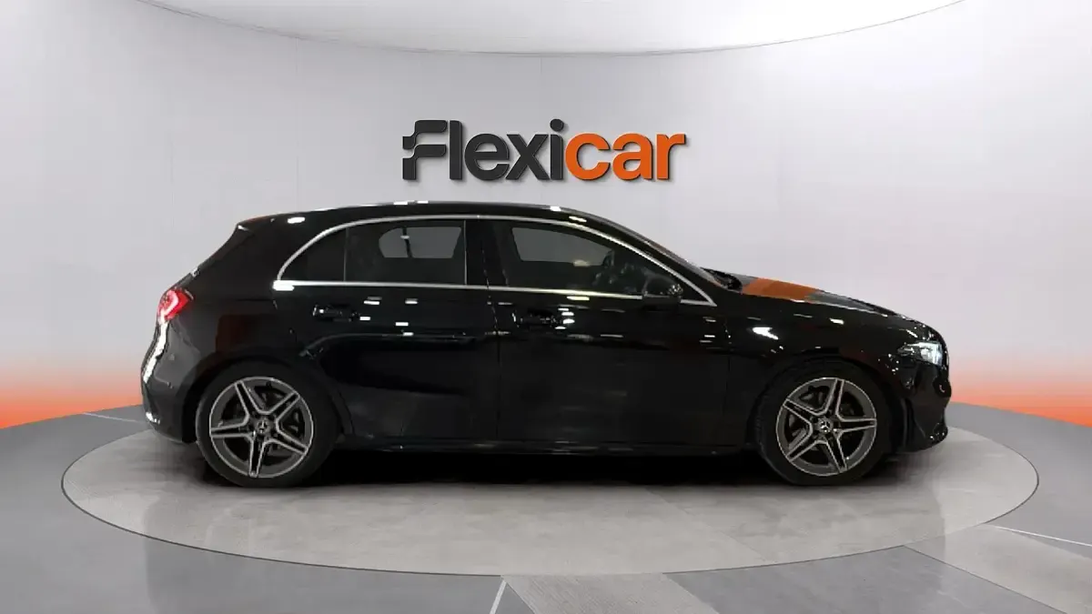 Usado Mercedes A200 163 CV (119 kW) 2021 Negro Berlina