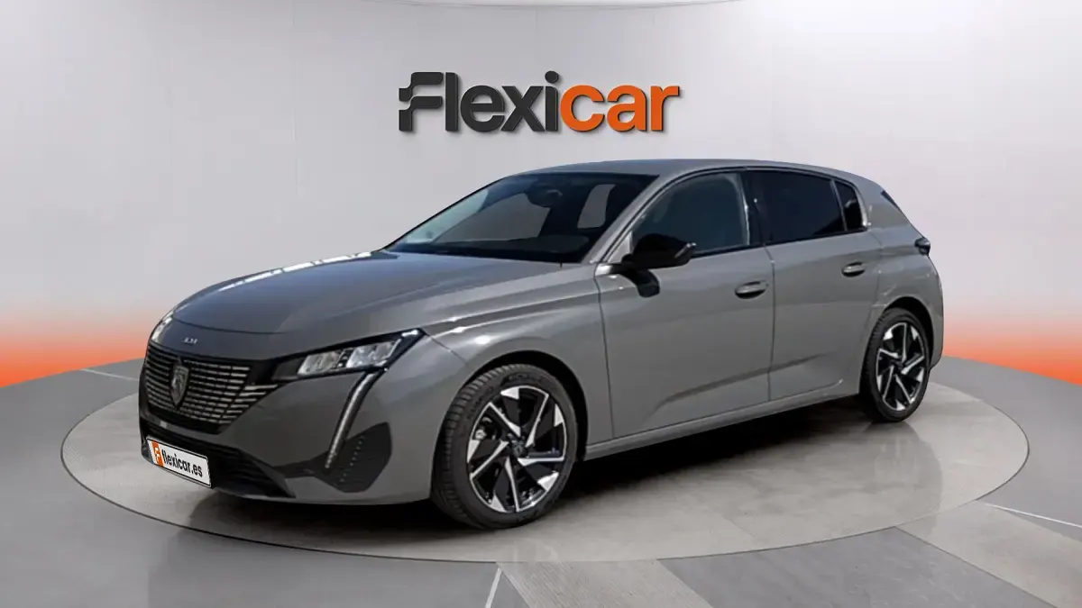 Usado Peugeot 308 Allure 131 CV (96 kW) 2024 Gris Berlina