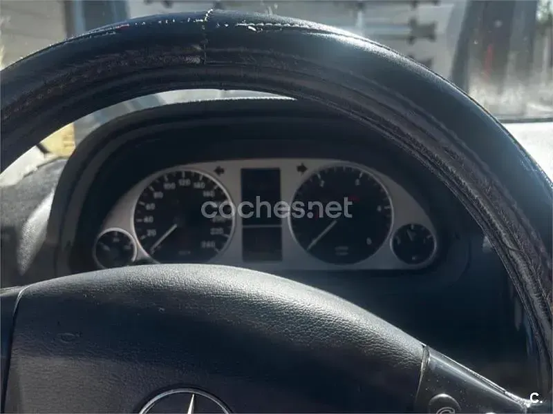 Usado Mercedes A160 Elegance 82 CV (60 kW) 2007 Negro Berlina