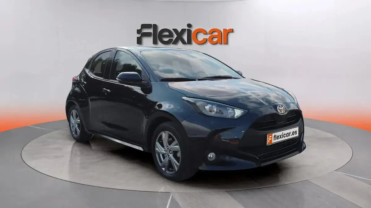Usado Toyota Yaris Hybrid Active 116 CV (85 kW) 2025 Berlina