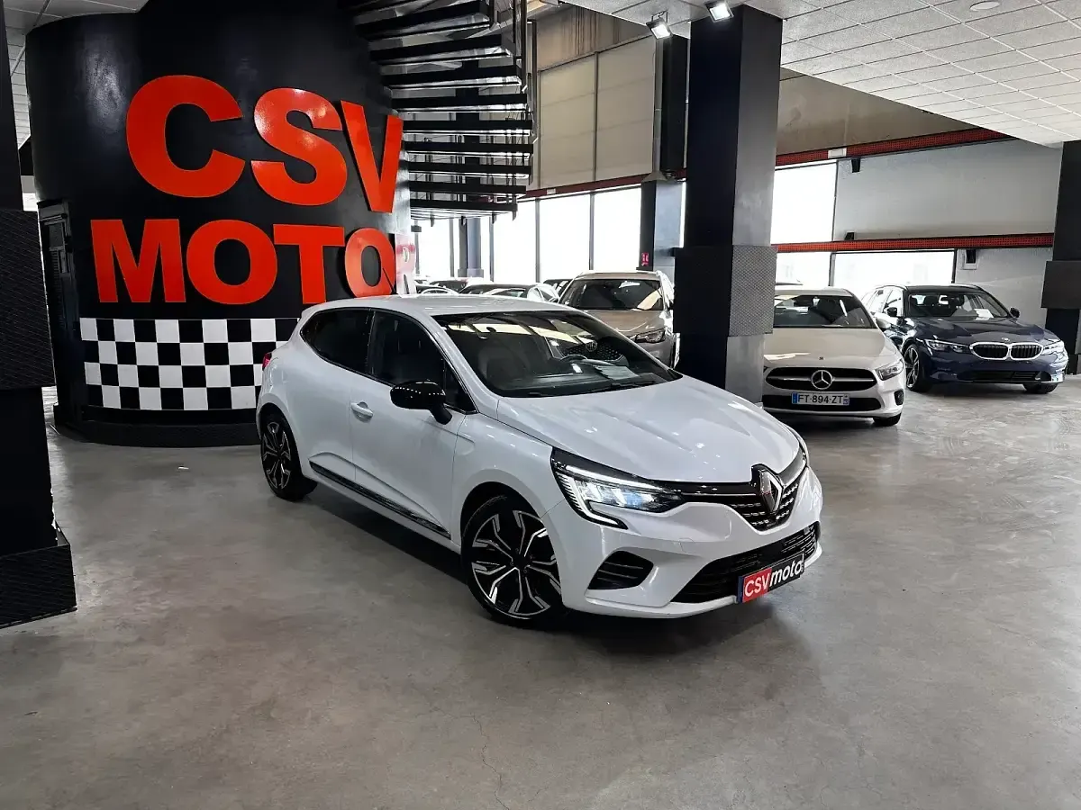 Usado Renault Clio V RS Line 90 CV (66 kW) 2021 Blanco Utilitario