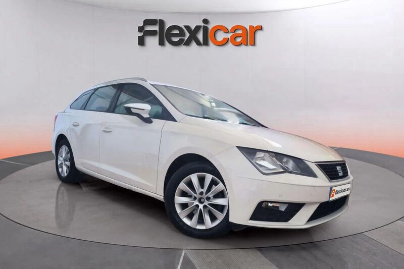Blanco Usado 2019 Seat Leon Reference Berlina | 11.590 € (Buen precio) - Imagen 1/4