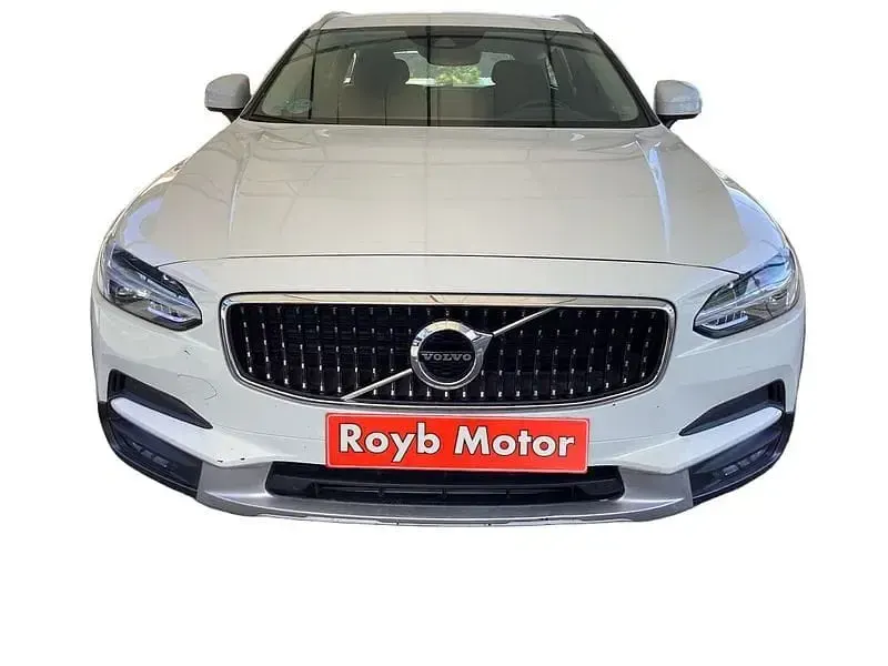 Usado Volvo V90 CC 190 CV (139 kW) 2019 Blanco Familiar