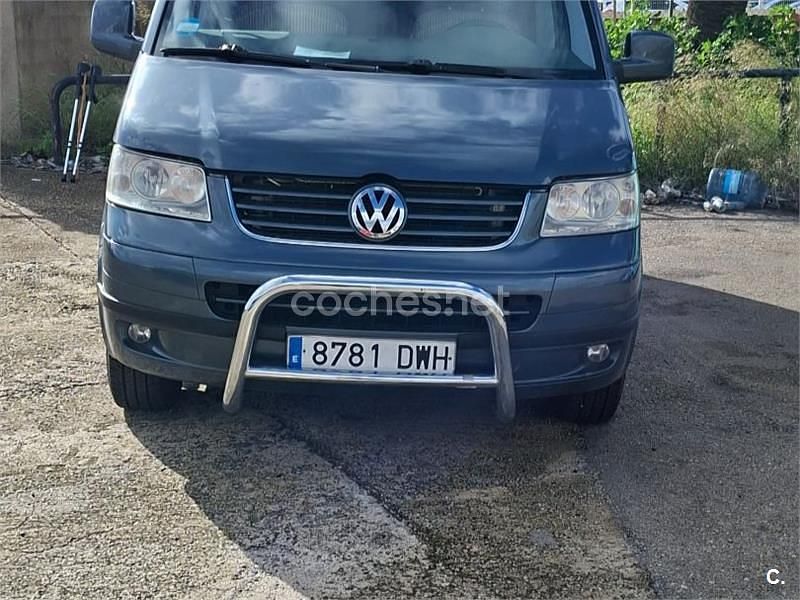 Usado VW Caravelle 130 CV (95 kW) 2007 Gris / plata Monovolumen