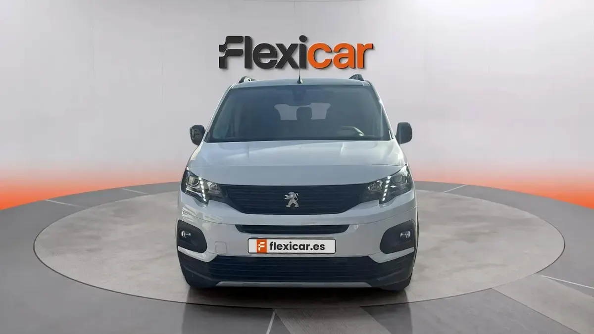 Usado Peugeot Rifter GT 131 CV (96 kW) 2023 Blanco Monovolumen