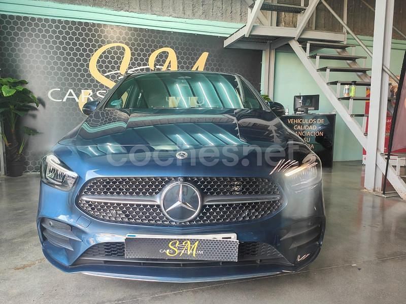 Usado Mercedes B200 150 CV (110 kW) 2023 Azul Monovolumen