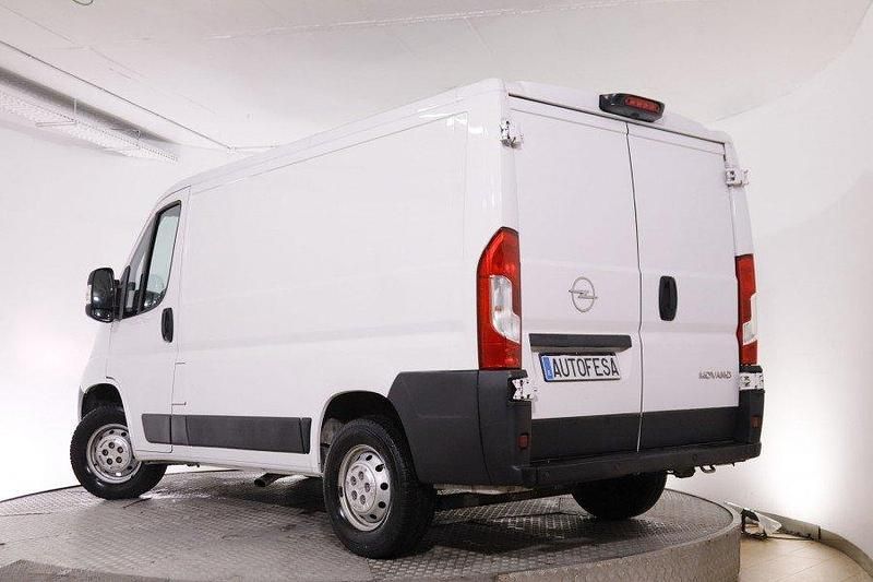 Usado Opel Movano 140 CV (102 kW) 2024 Blanco Van