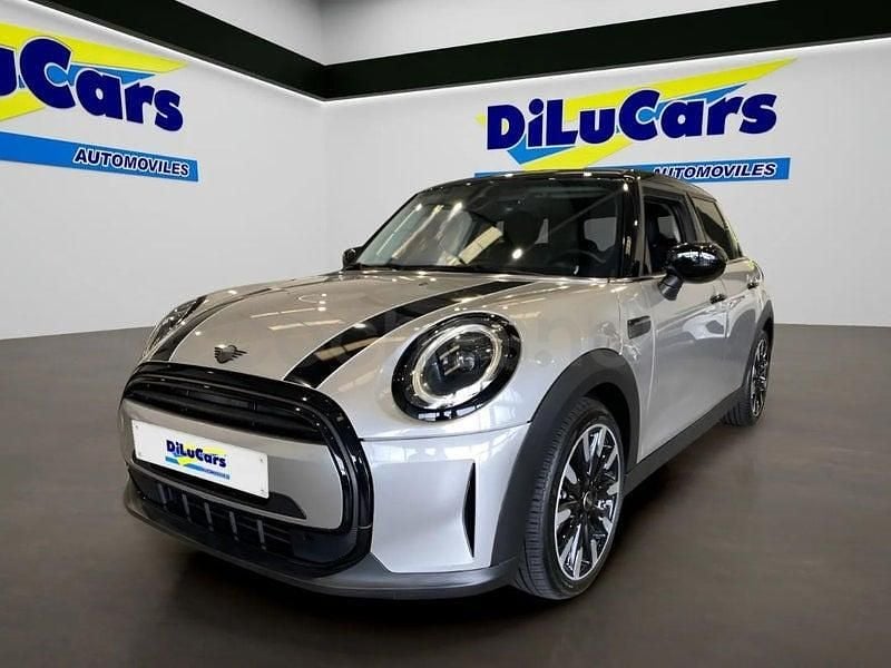 Usado Mini Cooper 136 CV (100 kW) 2023 Gris / plata Utilitario