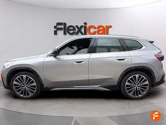 Usado BMW iX1 230 kW (313 HP) 2023 Cinzento SUV