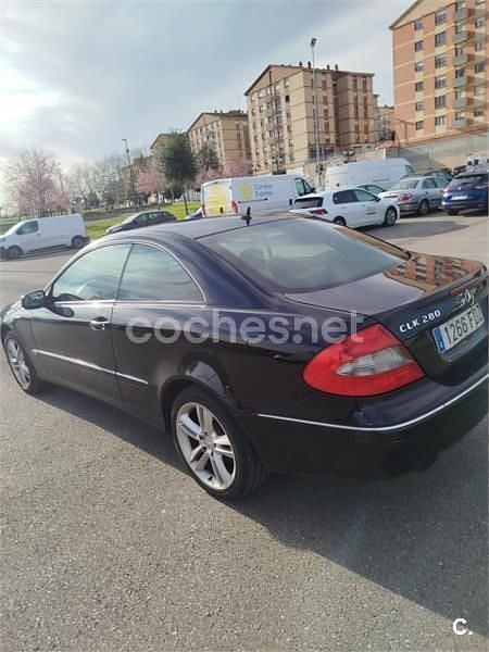 Usado Mercedes CLK280 Avantgarde 231 CV (169 kW) 2006 Negro Coupe