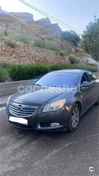 Gris / plata Usado 2010 Opel Insignia Cosmo Berlina | 6000 € (Un poco caro) - Imagen 1/4