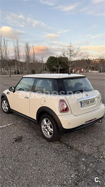 Usado Mini One D 90 CV (66 kW) 2014 Beige Utilitario