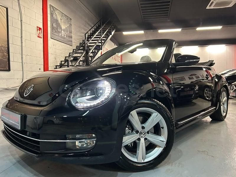 Usado VW Beetle Sportline 150 CV (110 kW) 2016 Negro Utilitario