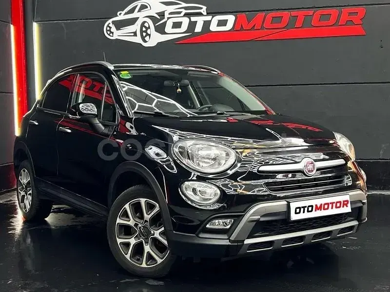 Usado Fiat 500X Cross 140 CV (102 kW) 2015 Negro SUV