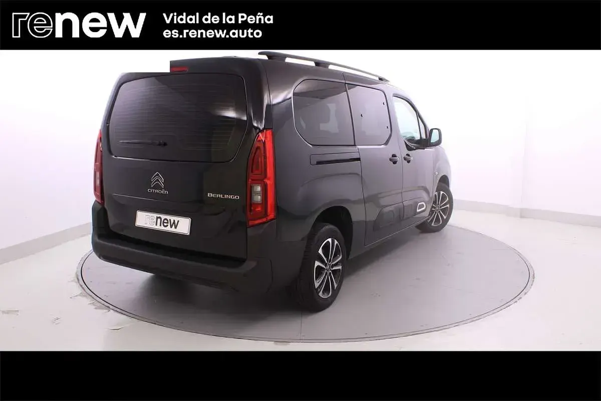 Käytetty Citroën Berlingo Feel 102 HP (75 kW) 2019 Tila-auto