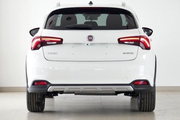 Usado Fiat Tipo Red 130 CV (95 kW) 2022 Familiar