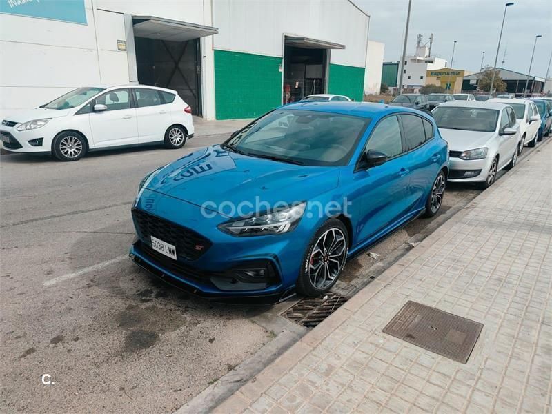 Azul Usado 2021 Ford Focus ST-Line Berlina | 18.999 € (Un poco caro) - Imagen 1/4
