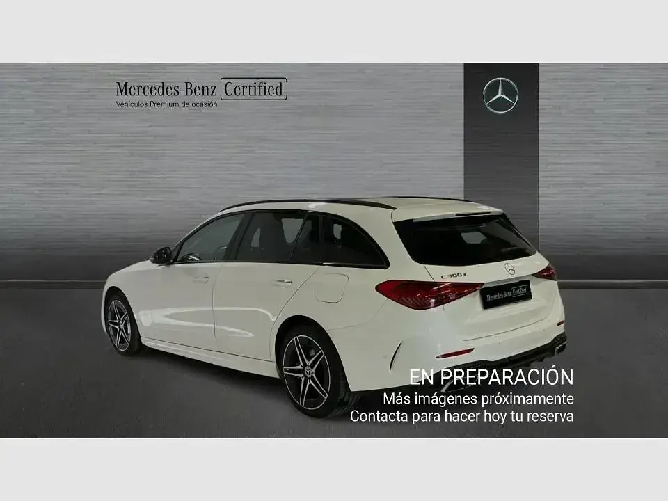 Usado Mercedes C300e 313 CV (230 kW) 2022 Otro Familiar