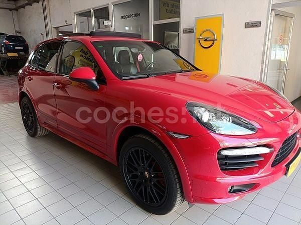 Granate Usado 2014 Porsche Cayenne SUV | 45.900 € - Imagen 1/4