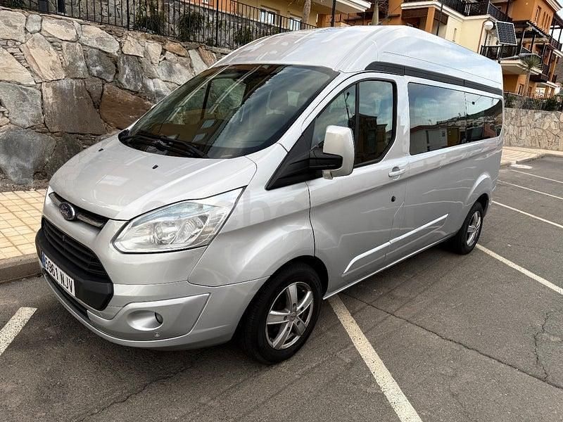 Usado Ford Tourneo Titanium 125 CV (91 kW) 2015 Gris / plata Monovolumen