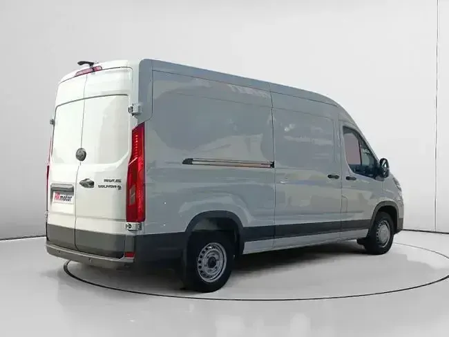 Usado Maxus V90 163 CV (119 kW) 2023 Blanco Van