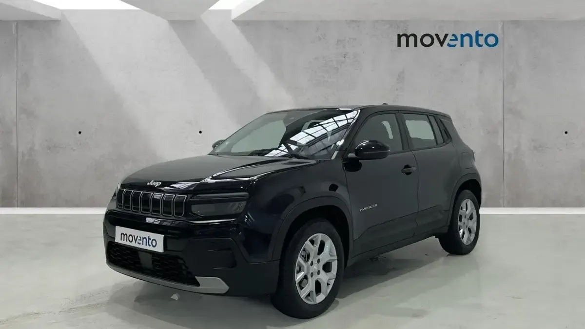 Usado Jeep Avenger Altitude 101 CV (74 kW) 2024 Negro SUV