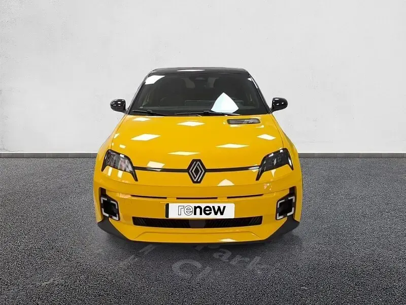 Begagnad Renault R5 Techno 110 kW (150 HK) 2025 Gul Halvkombi