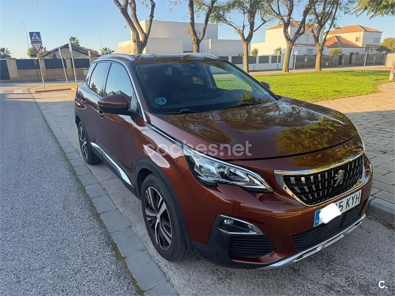 Usado Peugeot 3008 Allure 130 CV (95 kW) 2019 Marrón SUV