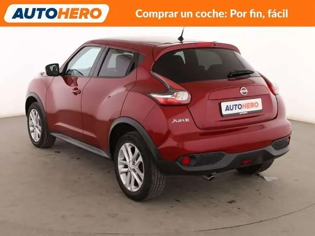 Usado Nissan Juke N-Connecta 110 CV (80 kW) 2017 Rojo SUV