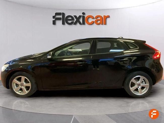 Usado Volvo V40 Kinetic 120 CV (88 kW) 2016 Negro