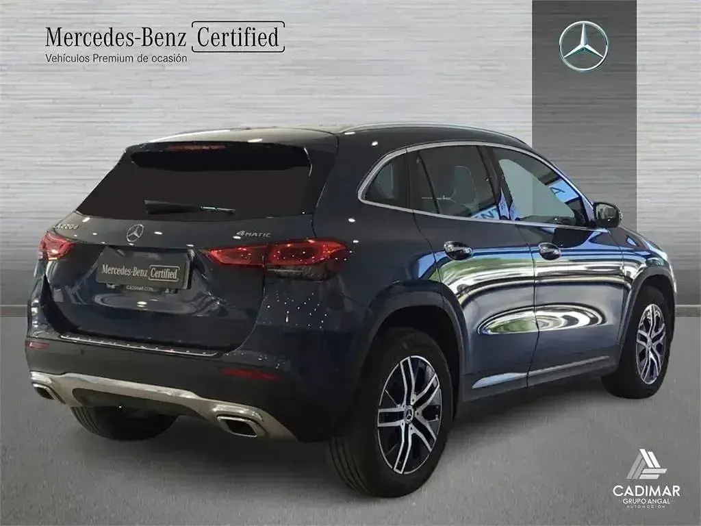 Usado Mercedes GLA220 Progressive 190 CV (139 kW) 2022 Azul SUV