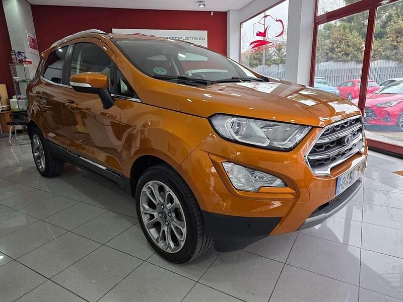 Usado Ford Ecosport Titanium 125 CV (91 kW) 2018 Naranja SUV