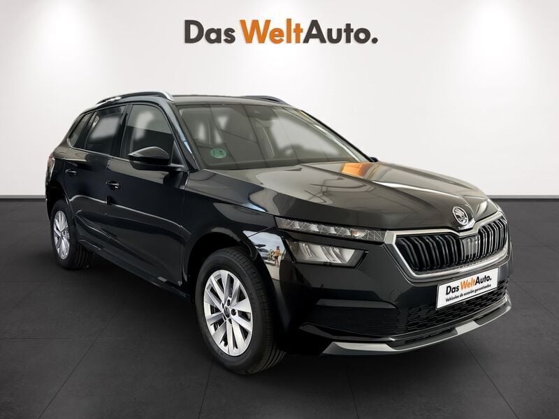 Negro Usado 2023 Skoda Kamiq Ambition SUV | 19.800 € (Precio justo) - Imagen 1/4