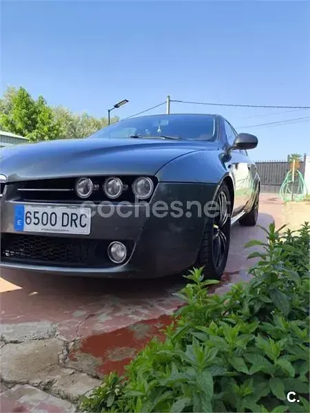 Usado Alfa Romeo 159 150 CV (110 kW) 2005 Beige Berlina