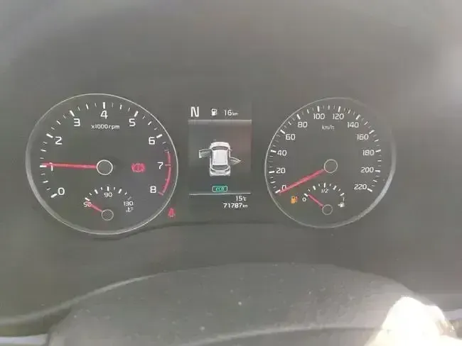 Usado Kia Rio 101 CV (74 kW) 2021 Azul SUV
