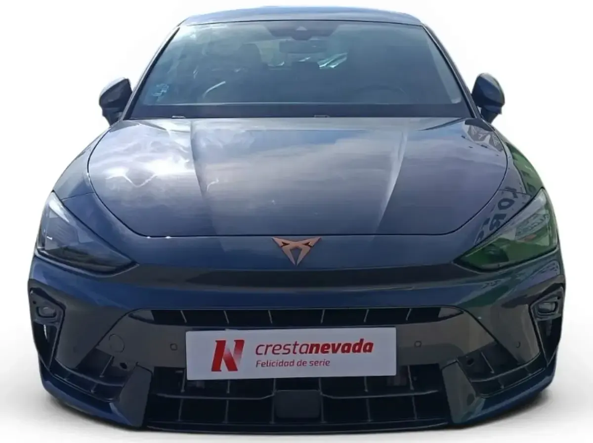 Usado Cupra Leon 150 CV (110 kW) 2025 Gris