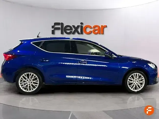 Usado Seat Leon XCELLENCE 150 CV (110 kW) 2021 Azul