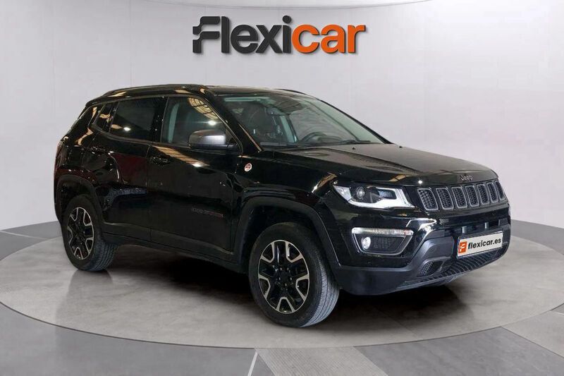 Negro Usado 2019 Jeep Compass Trailhawk SUV | 18.490 € (Buen precio) - Imagen 1/4