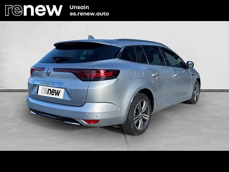 Usado Renault Mégane GrandTour Zen 140 CV (102 kW) 2021 Gris Familiar