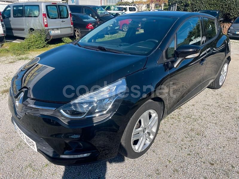 Negro Usado 2018 Renault Clio IV Business Berlina | 10.000 € (Precio justo) - Imagen 1/4