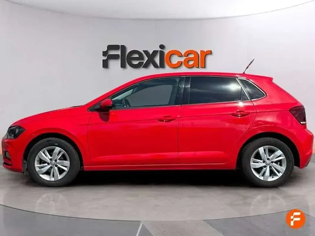 Usado VW Polo Advance 95 CV (69 kW) 2018 Rojo Utilitario