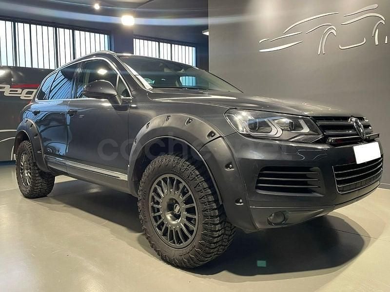 Second-hand VW Touareg 380 CP (279 kW) 2014 Gri SUV