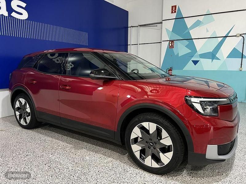 Rojo Usado 2024 Ford Explorer Premium SUV | 38.995 € (Un poco caro) - Imagen 1/4