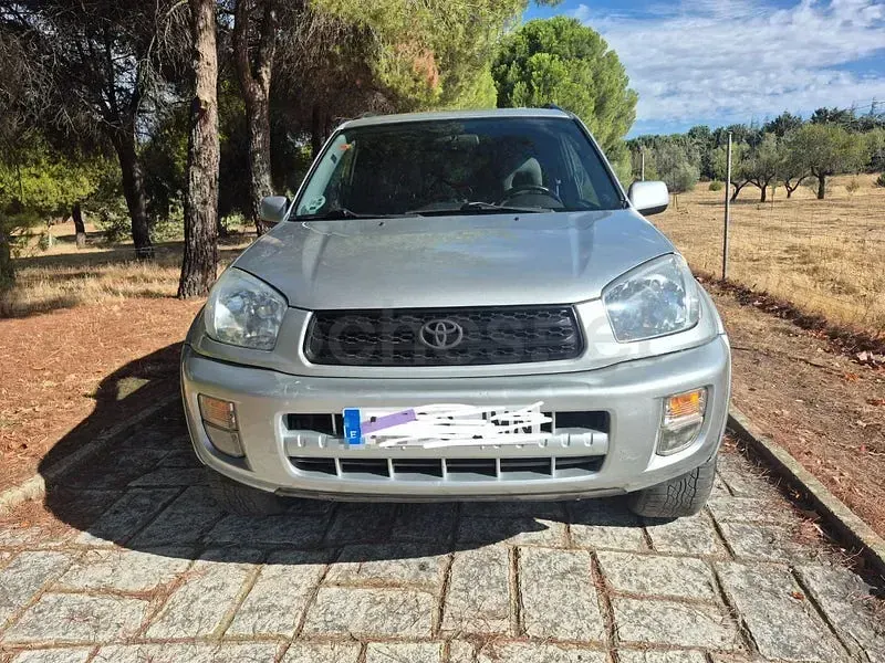Usado Toyota RAV4 Luna 150 CV (110 kW) 2002 Gris / plata SUV