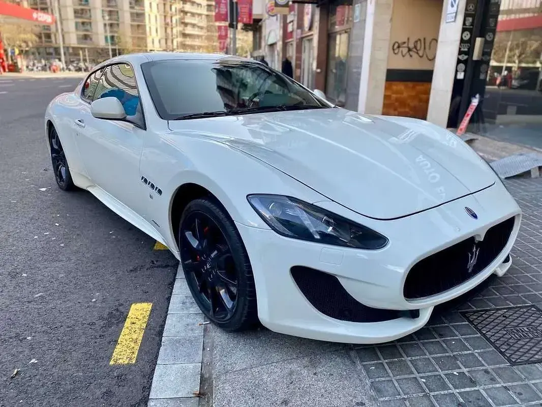 Usado Maserati Granturismo 461 CV (339 kW) 2016 Blanco Coupe