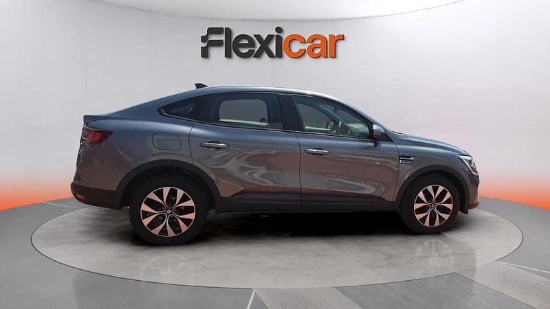 Usado Renault Arkana Equilibre 141 CV (103 kW) 2023 Gris SUV