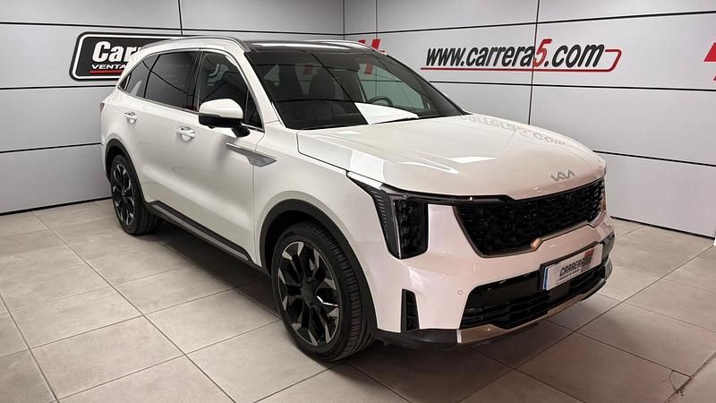 Usado Kia Sorento 194 CV (142 kW) 2024 Blanco SUV