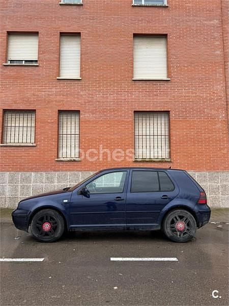 Usado VW Golf IV Highline 115 CV (84 kW) 2001 Azul Berlina